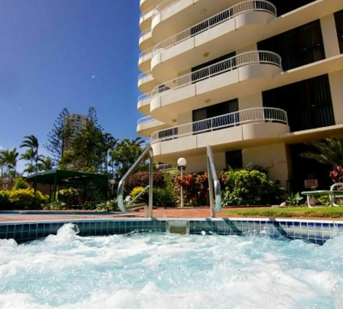 Capricornia Apartments Gold Coast Hotel apartamentowy