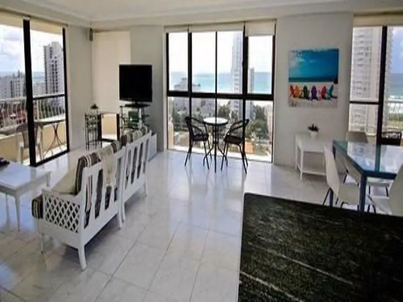 Capricornia Apartments Gold Coast 4*,