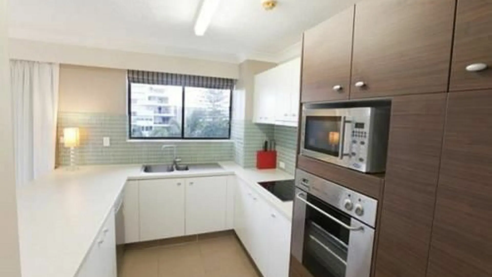 Hotel apartamentowy Capricornia Apartments Gold Coast